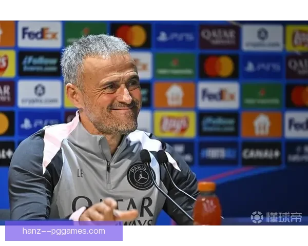 恩里克正式接任巴黎圣日耳曼主教练开启新征程