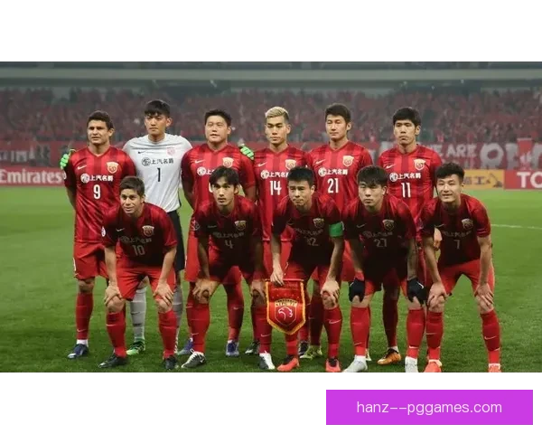 加斯佩里尼带领球队终结长期无冠命运书写历史辉煌篇章